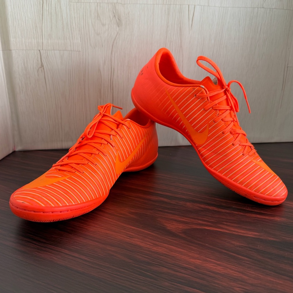 Nike Mercurial X Victory VI Indoor Soccer Shoe Men’s Eight Bright Orange